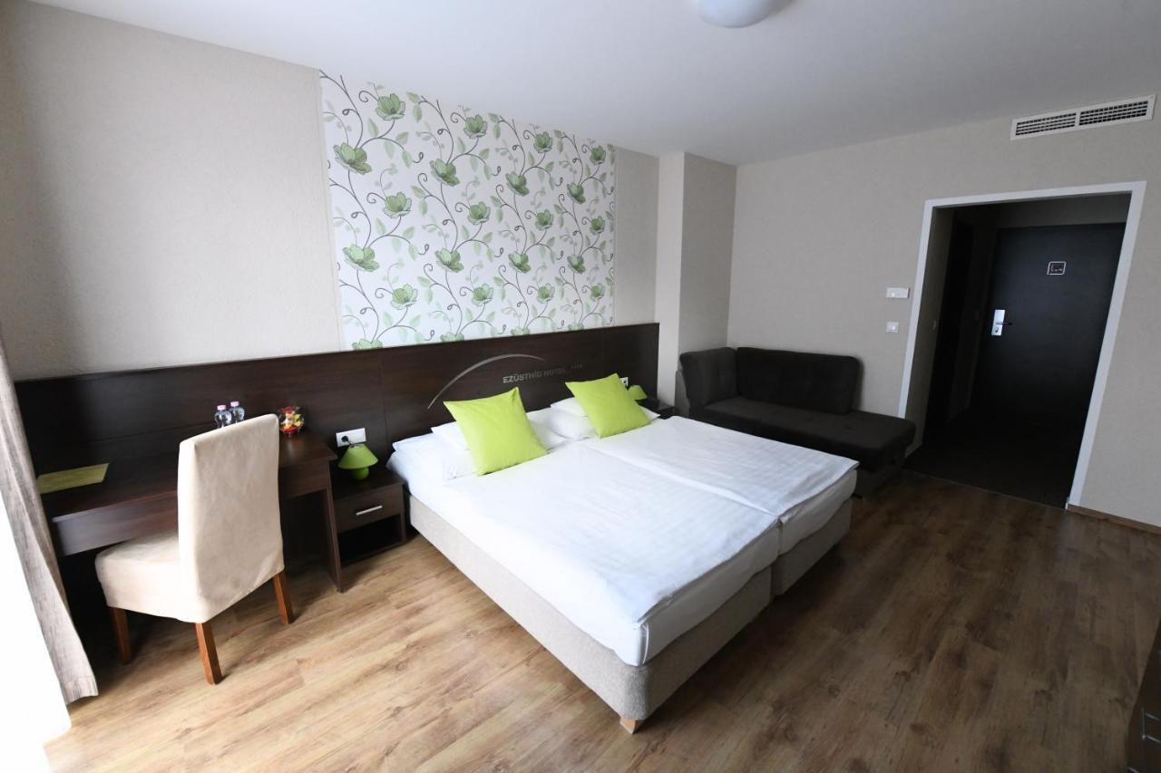 Ezuesthid Hotel Veszprém Eksteriør billede